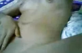 ઘરે એકલા રમે છે