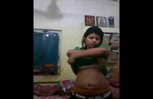ક Banglaમ પર બંગલા સ્લટ સેક્સી મૂવી વિડિઓ 2
