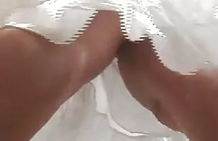 અપસ્કીર્ટ