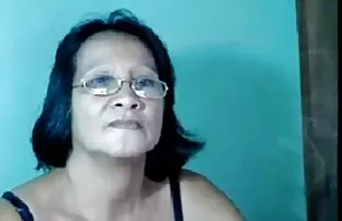 57 વર્ષ જૂની એશિયન કલાપ્રેમી