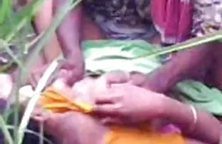 બંગાળ શેરીમાં fucked