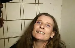 એલિસા કામદારો દ્વારા fucked