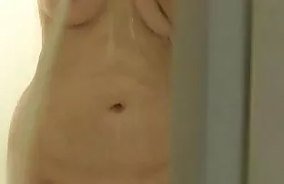 તેણીની દાદી યોનિ સેક્સની તાલીમ નથી