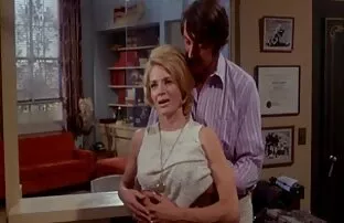 એન્જી ડિકિન્સન -૧ 1971 1971 Beautiful સુંદર છોકરીઓ બધા એક પંક્તિ માં