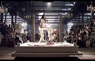 કેટ મોરન ન્યુડ-ગોલ્ટાજીઅસ અને પેલિકન કંપની